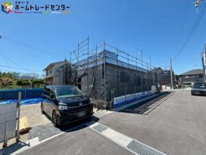 大和高田市西坊城9期 （近鉄南大阪線「浮孔駅」）新築一戸建て 9期分譲1号棟2号棟3号棟 当社は！仲介手数料無料0円   リーブルガーデン大和高田市西坊城9期 　全3棟 （近鉄南大阪線「浮孔駅」駅徒歩13分）           浮孔駅 > 2880万円・2980万円・3180万円（3LDK）