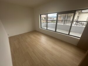 天理市平等坊 中古物件　２階　洋室の写真