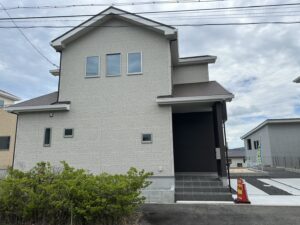 【新築一戸建て】【いろどりアイタウン 伊賀市西高倉２８号棟】 三重県内の新築建売一戸建て住宅物件も仲介手数料0円！仲介手数料無料！